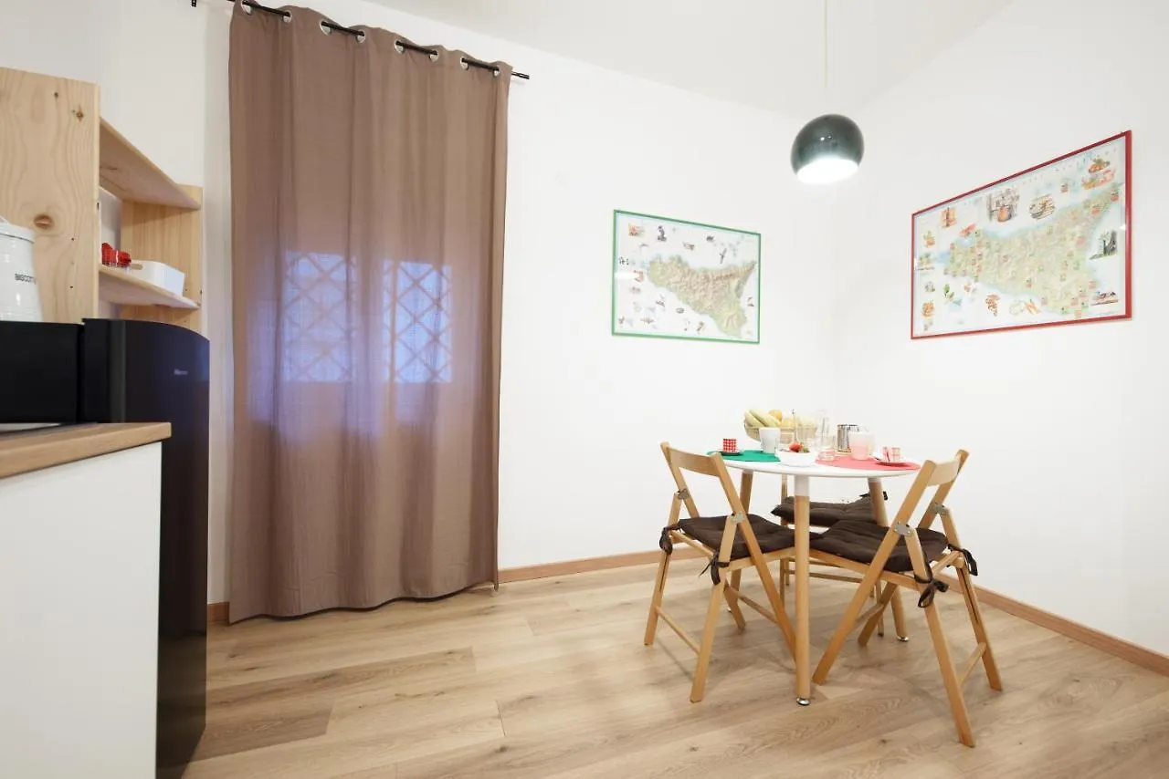 Casa Annuccia Ai Quattro Canti Di Citta 巴勒莫