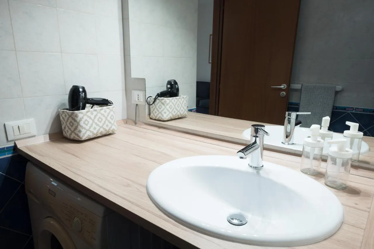 Casa Annuccia Ai Quattro Canti Di Citta 巴勒莫 公寓