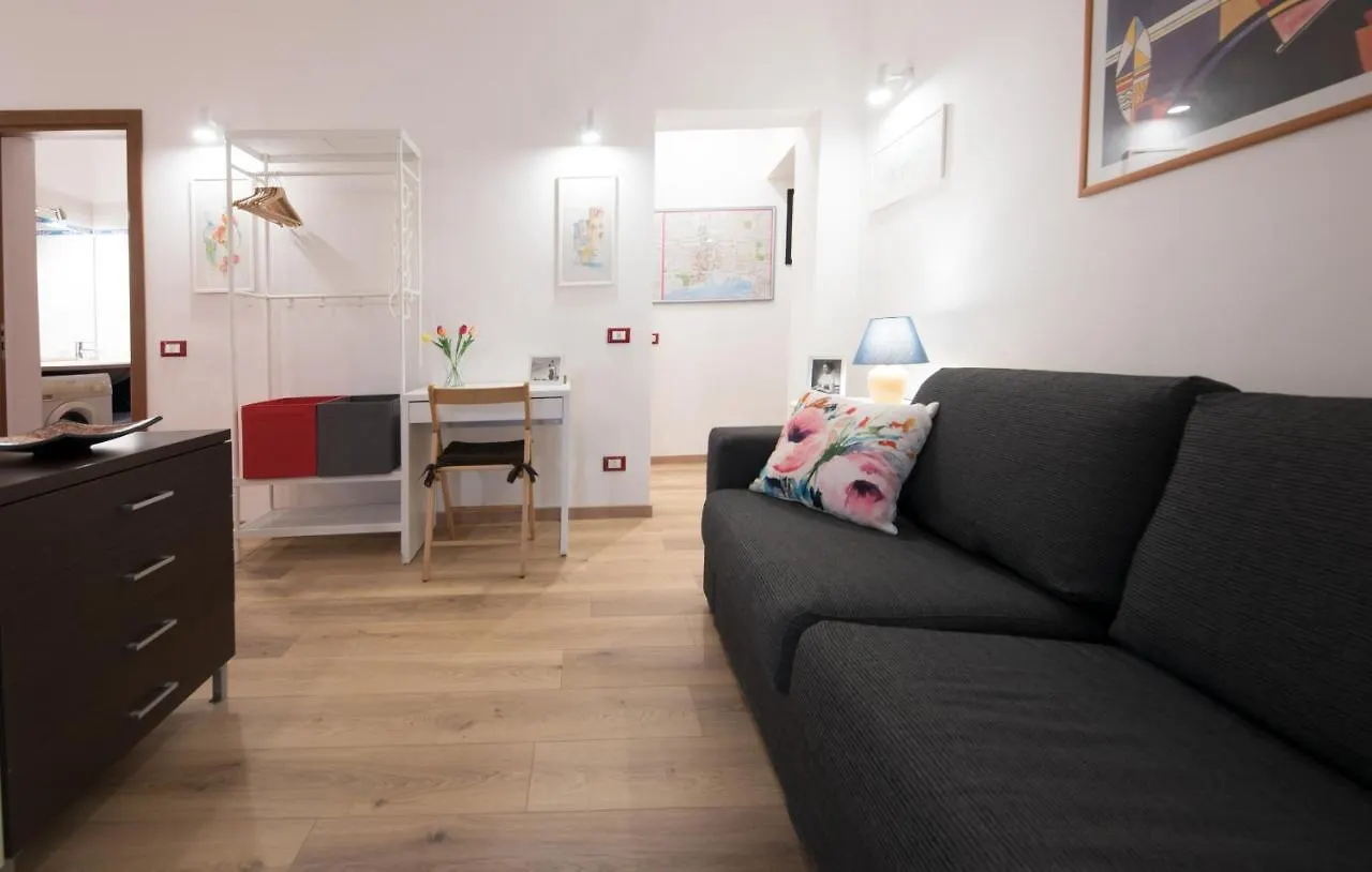 Casa Annuccia Ai Quattro Canti Di Citta Palermo Italy
